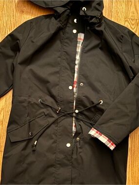 Hooded Rai Jacket